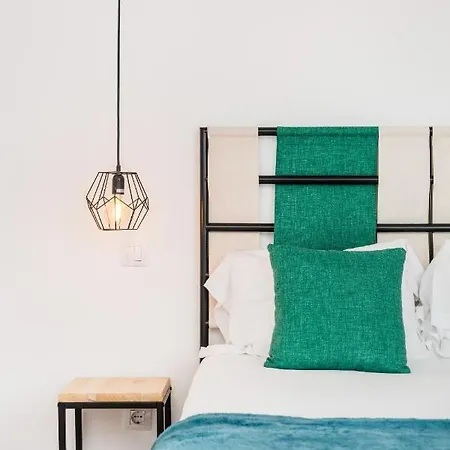 Graca And Alfama Heritage 3-br Signature By Nestatlisbon