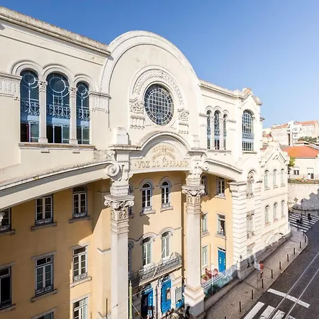 Stunning And Spacious Lofts Just By Graca And Alfama